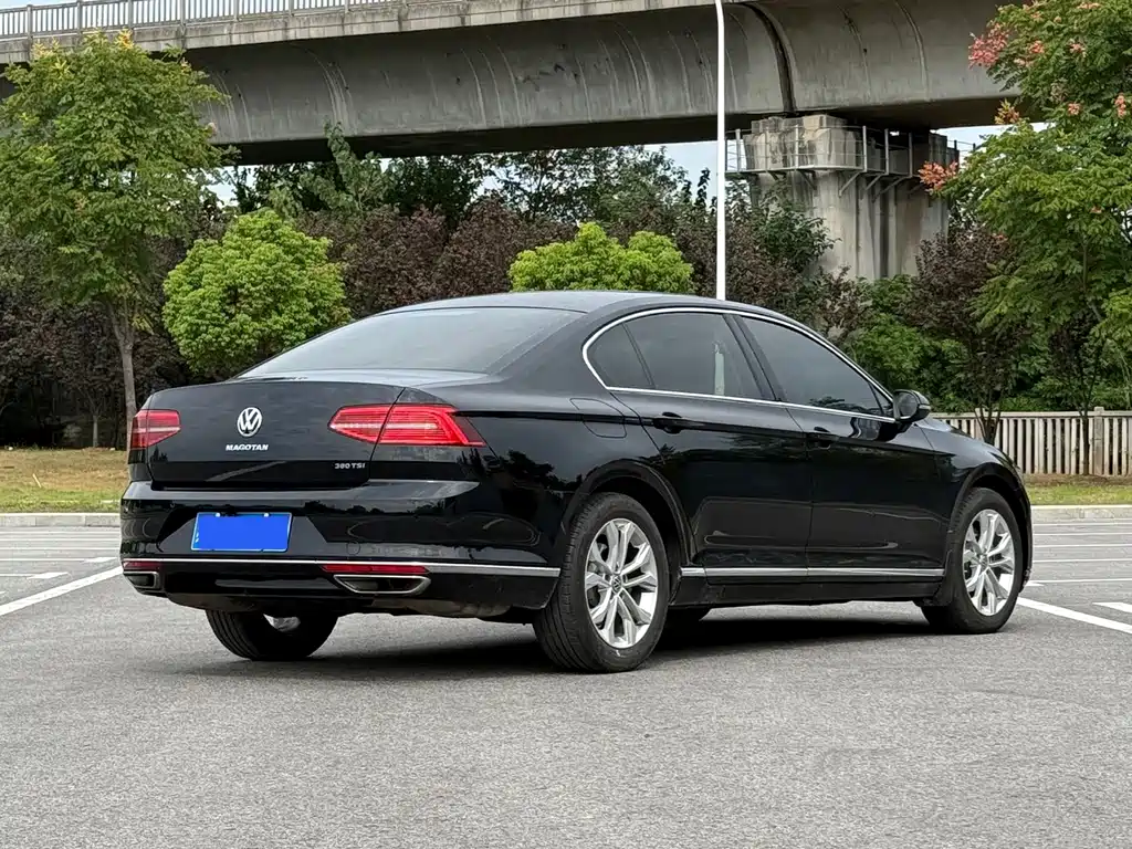 Volkswagen Magotan — миниатюра 6