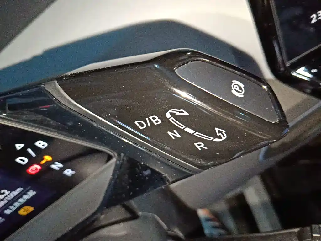 Volkswagen ID.3 — миниатюра 10