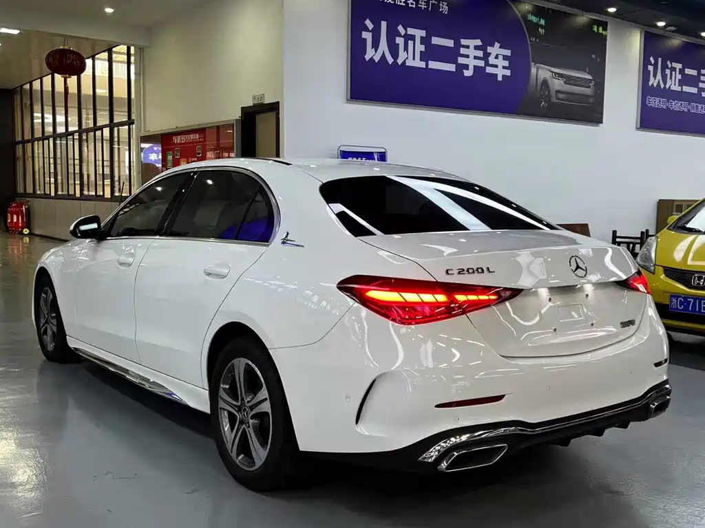 MERCEDES-BENZ C CLASS