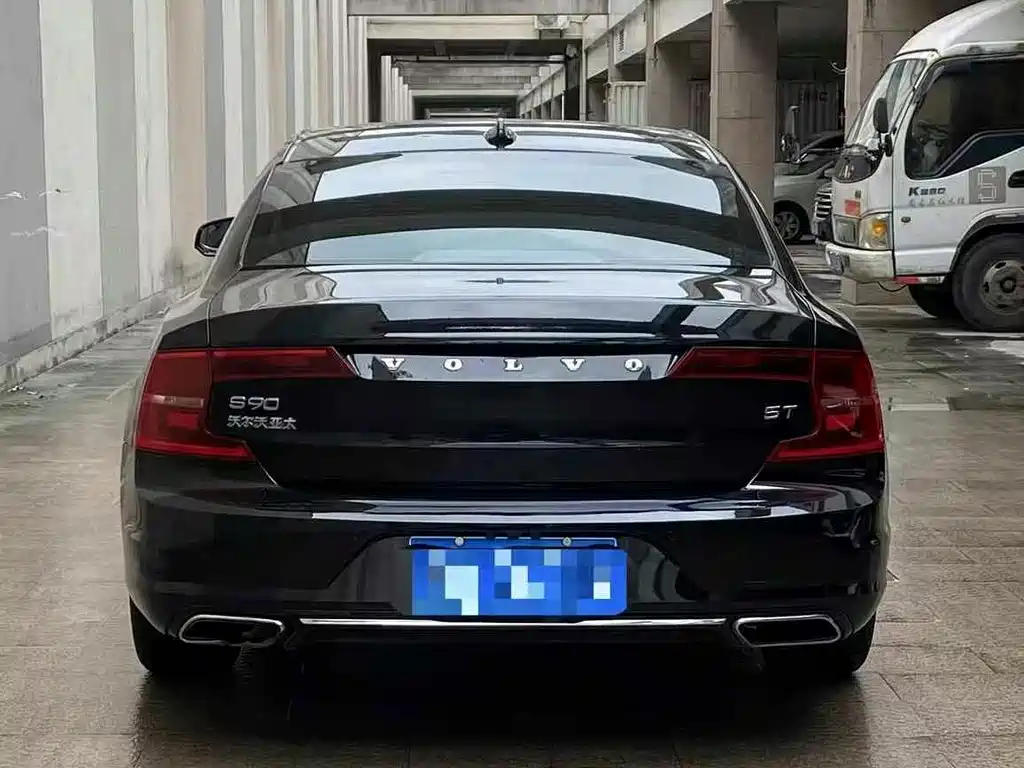 Volvo S90 — миниатюра 7