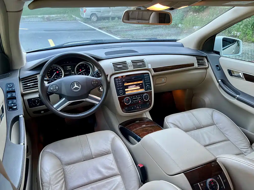 Mercedes-Benz R-Class — миниатюра 23