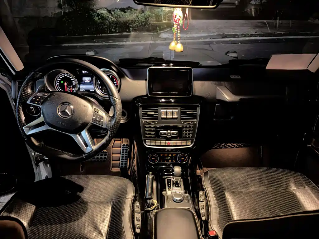Mercedes-Benz G-Class — миниатюра 8