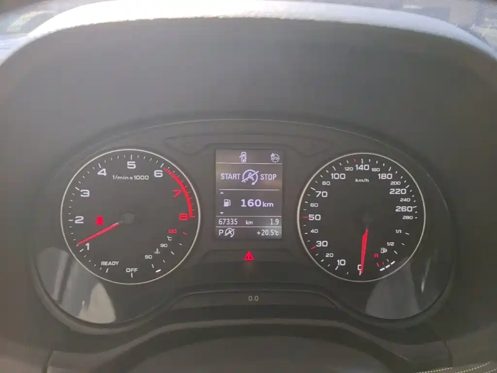 Audi Q2L — миниатюра 12