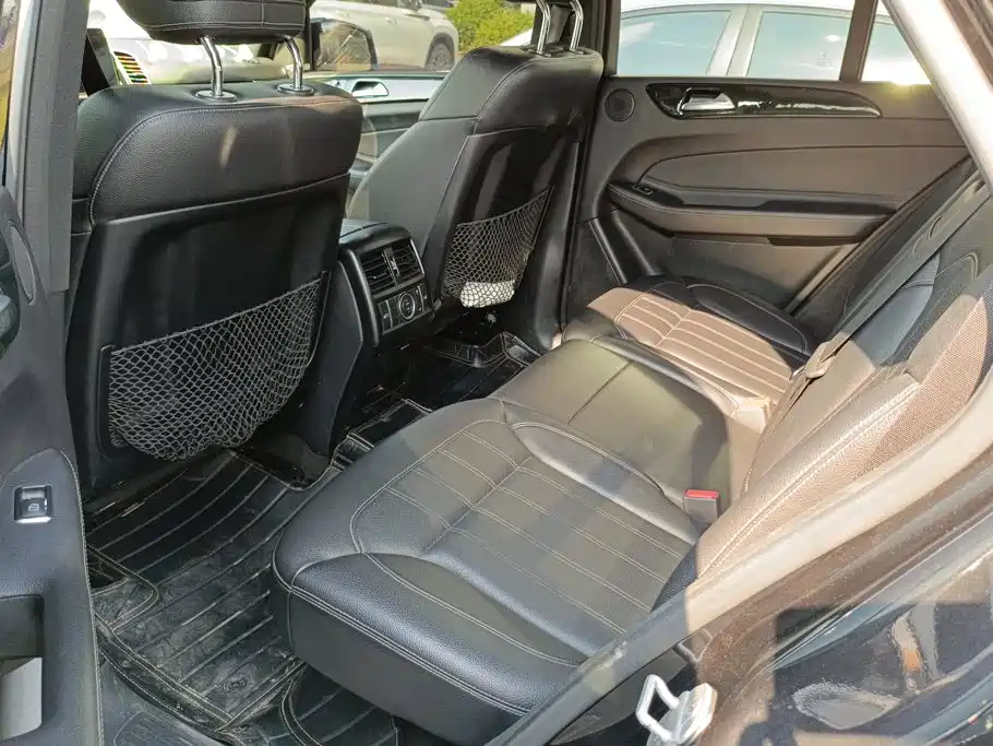 Mercedes-Benz GLE (Import) — миниатюра 11