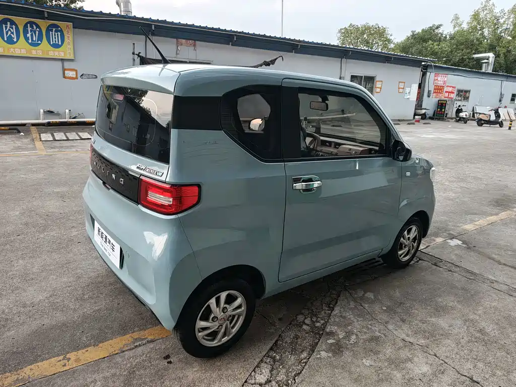 Wuling MINIEV — миниатюра 5