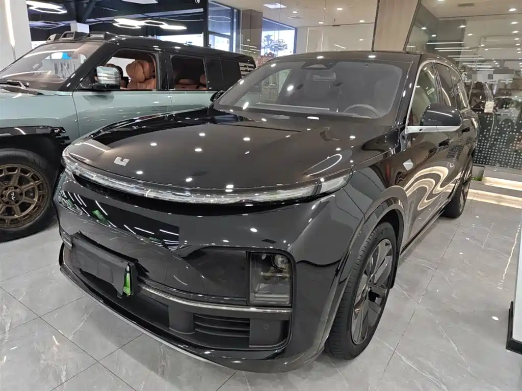 Li Auto Li L8 2023