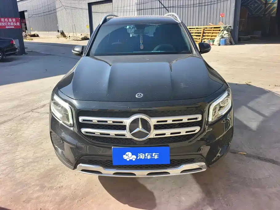 Mercedes-Benz GLB — миниатюра 2