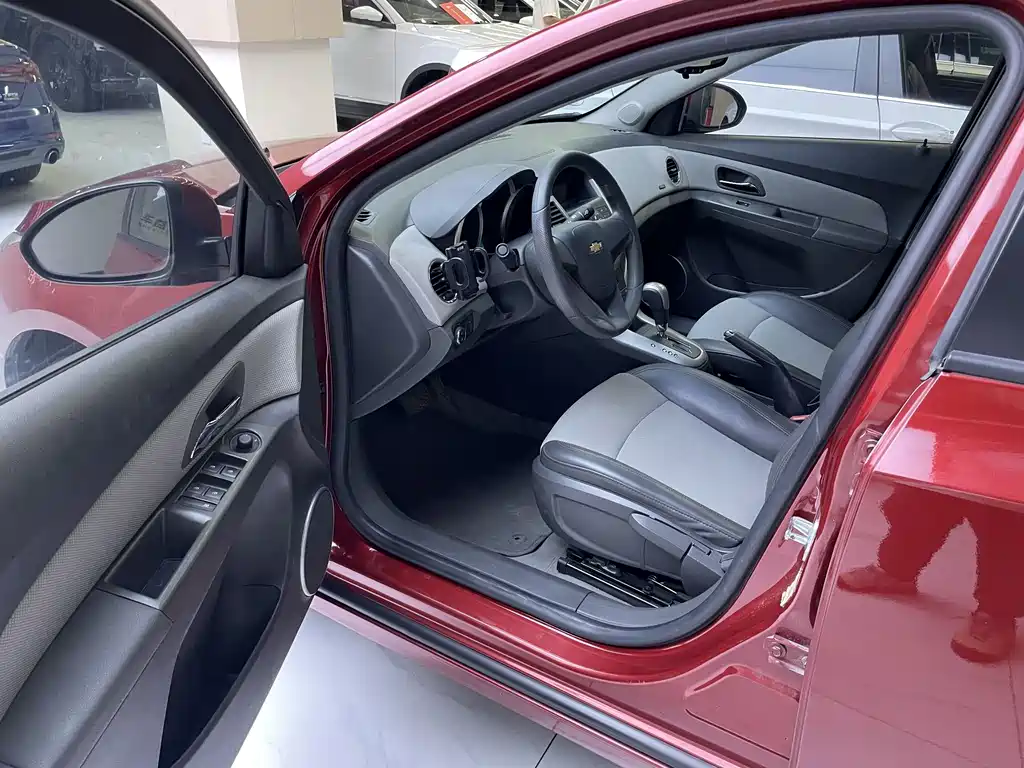 Chevrolet Cruze — миниатюра 4
