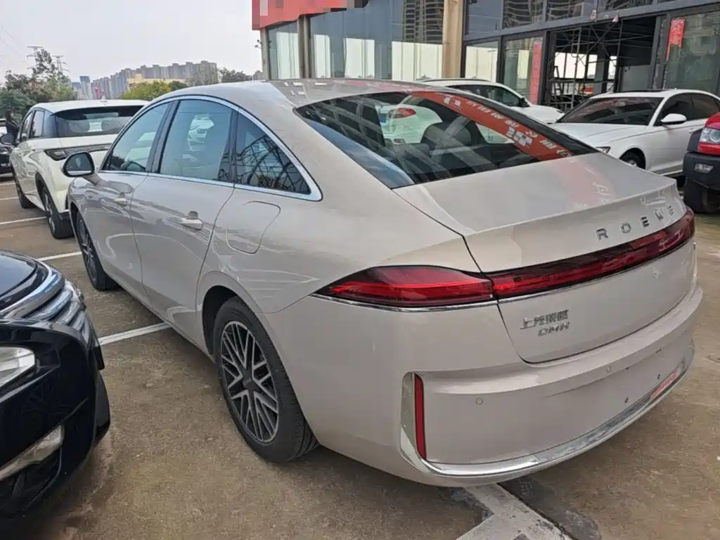Roewe M7 DMH — миниатюра 5