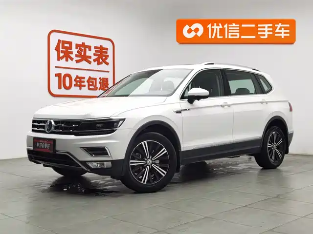 VOLKSWAGEN TIGUAN L 2017