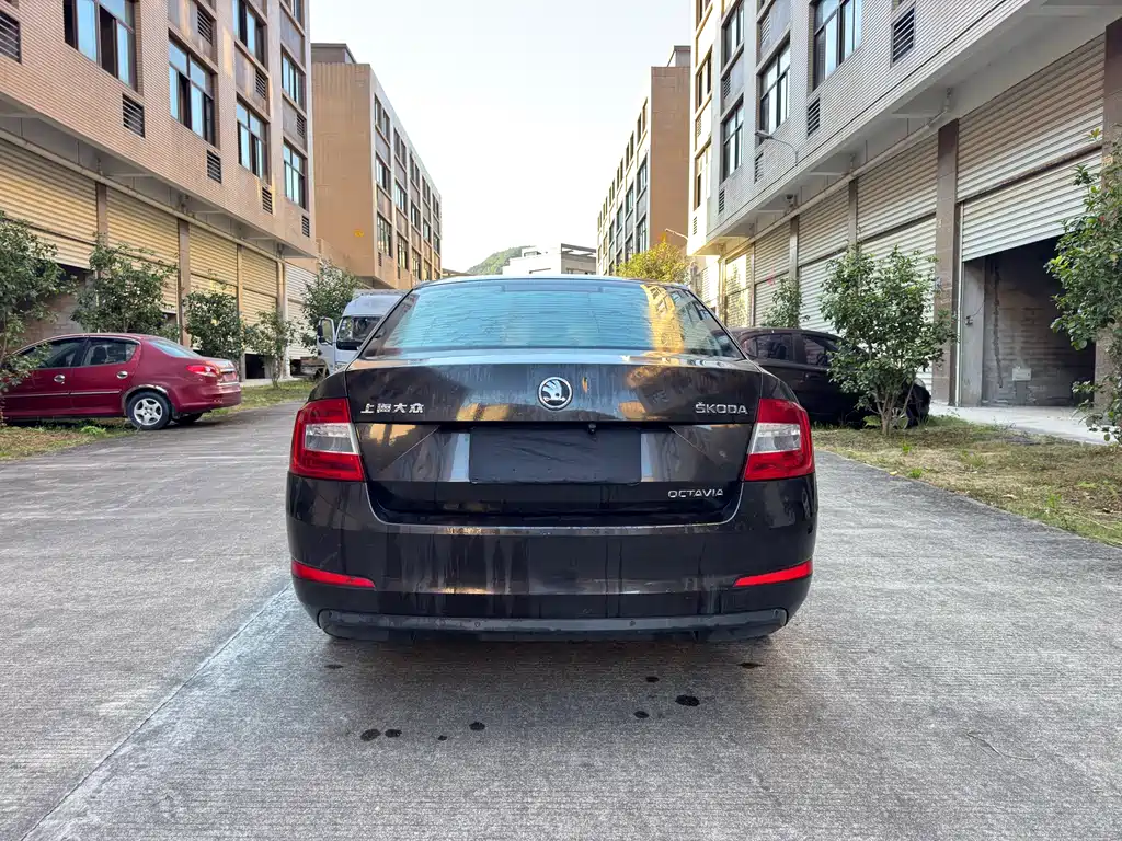 SKODA OCTAVIA