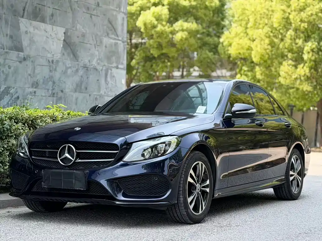 Mercedes-Benz C-Class 2017