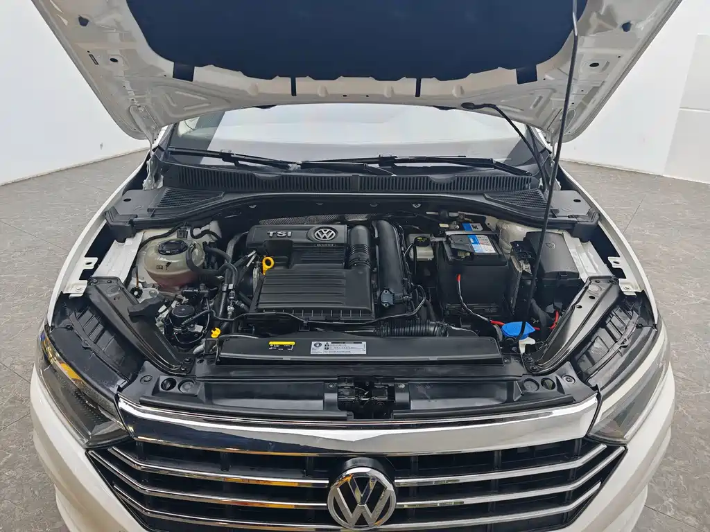 Volkswagen Sagitar — миниатюра 13