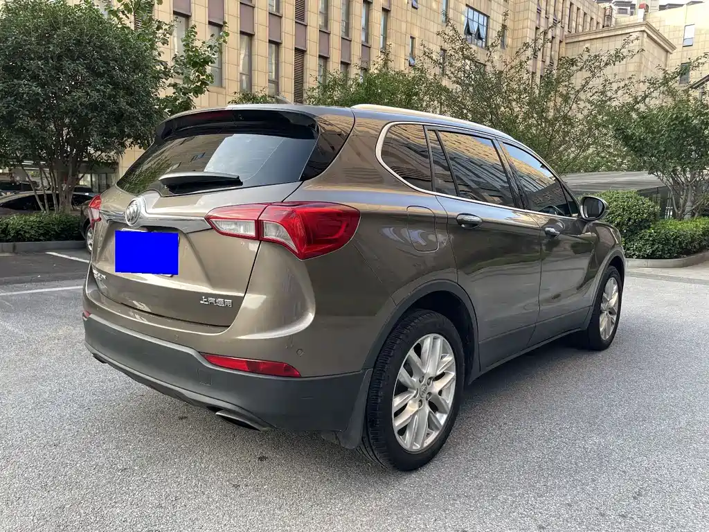Buick Envision Plus — миниатюра 3