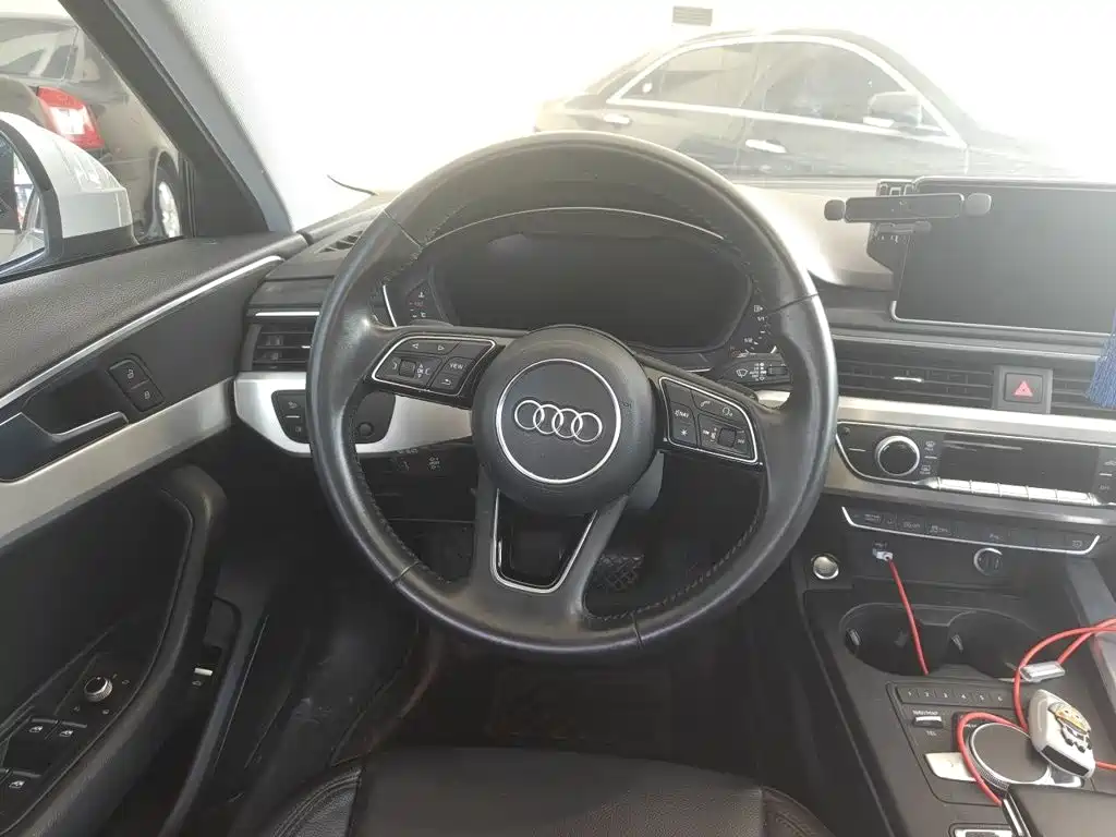 Audi A4L — миниатюра 3