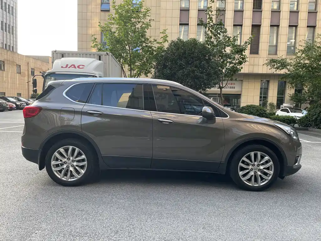 Buick Envision Plus — миниатюра 7