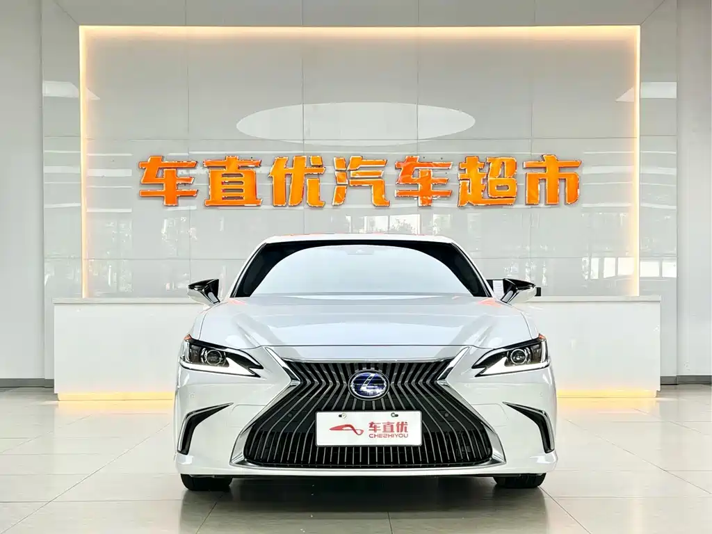 Lexus ES — миниатюра 3