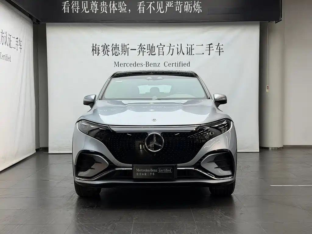 MERCEDES-BENZ EQS SUV