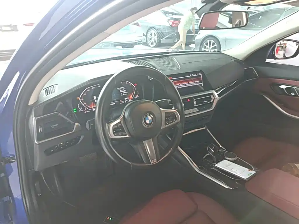 BMW 3 Series — миниатюра 10