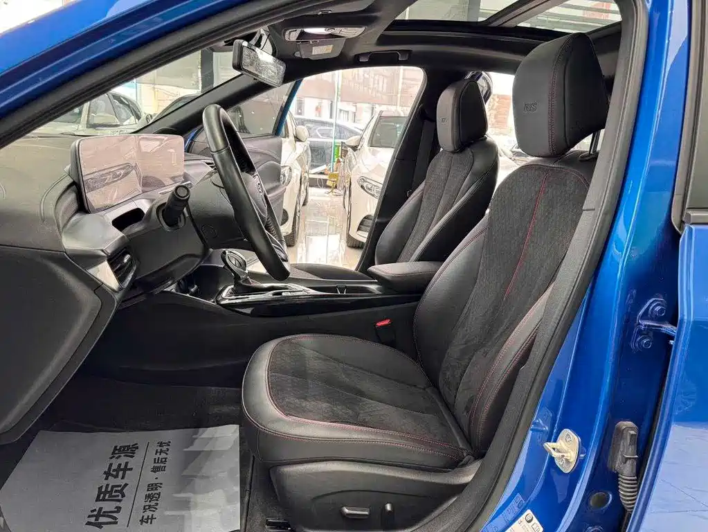 Buick Verano — миниатюра 7