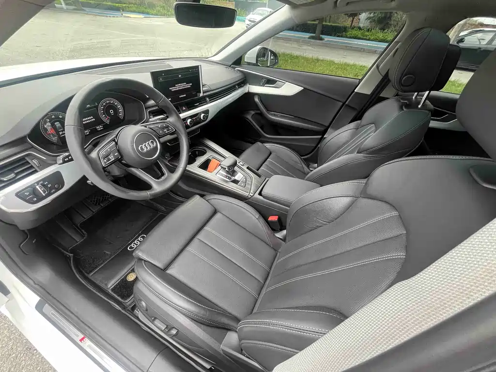 Audi A4L 2022 40 TFSI Fashion