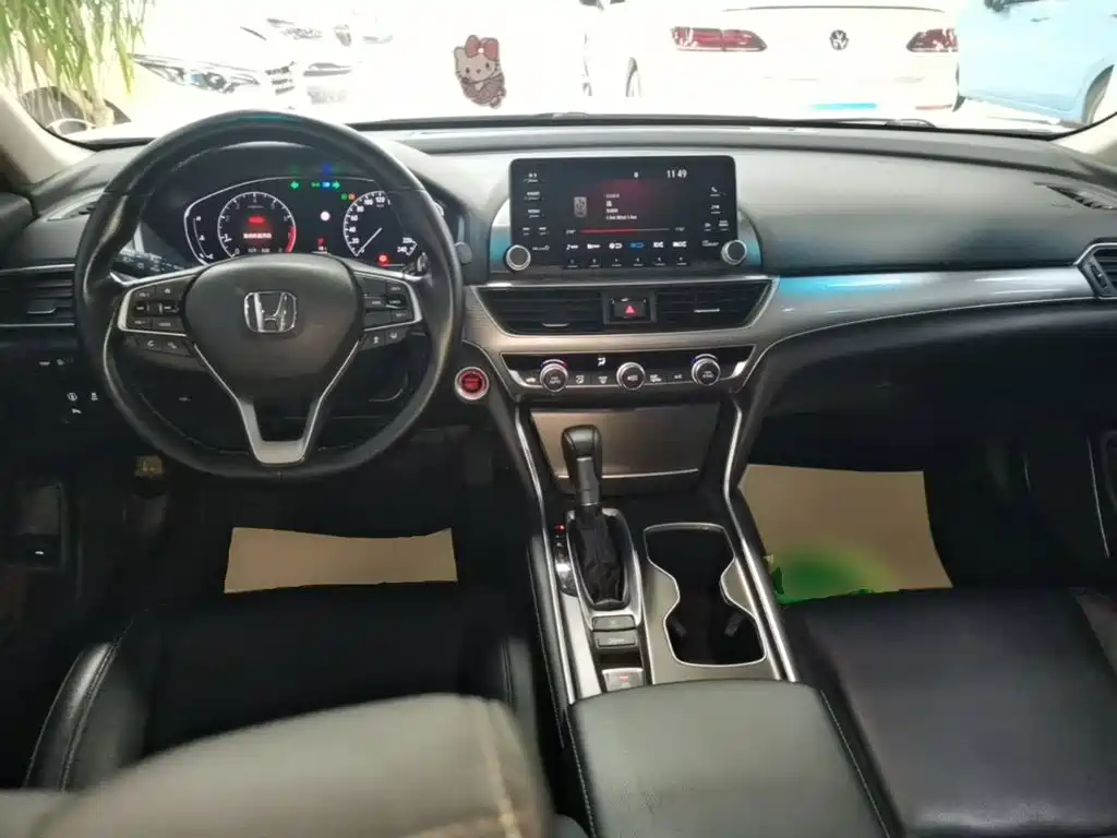 Honda Accord — миниатюра 10