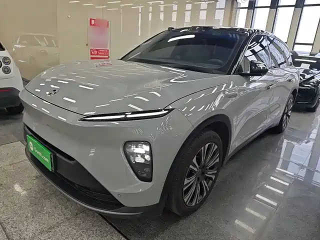 2023 Nio ES8