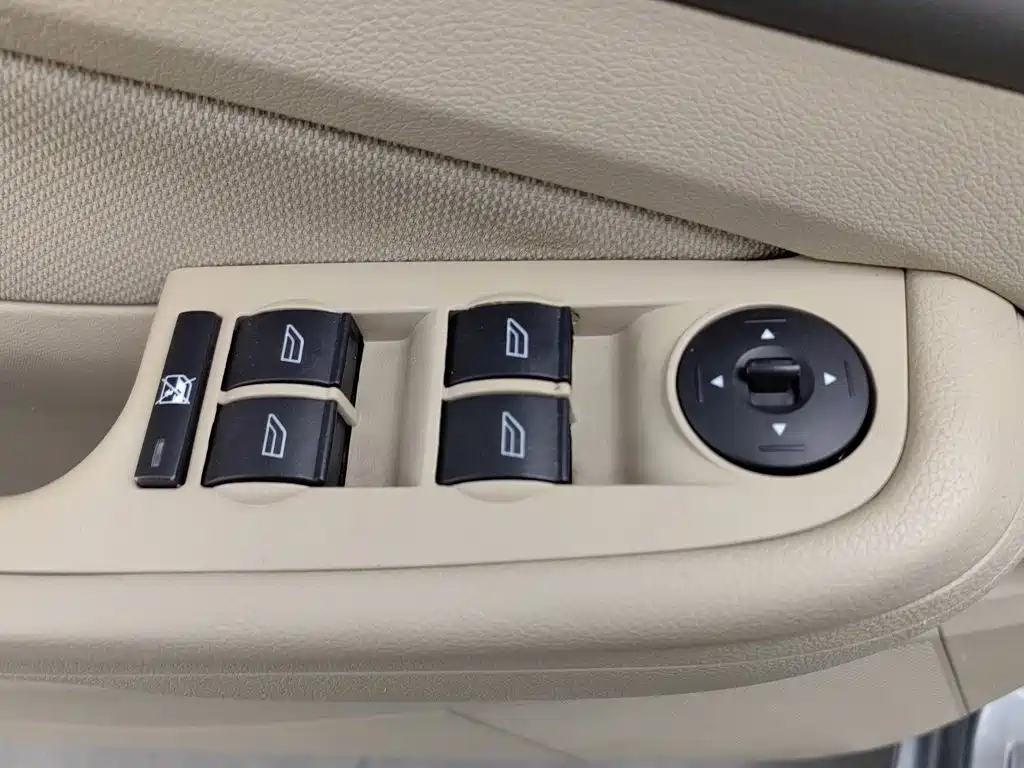 Ford Focus — миниатюра 9