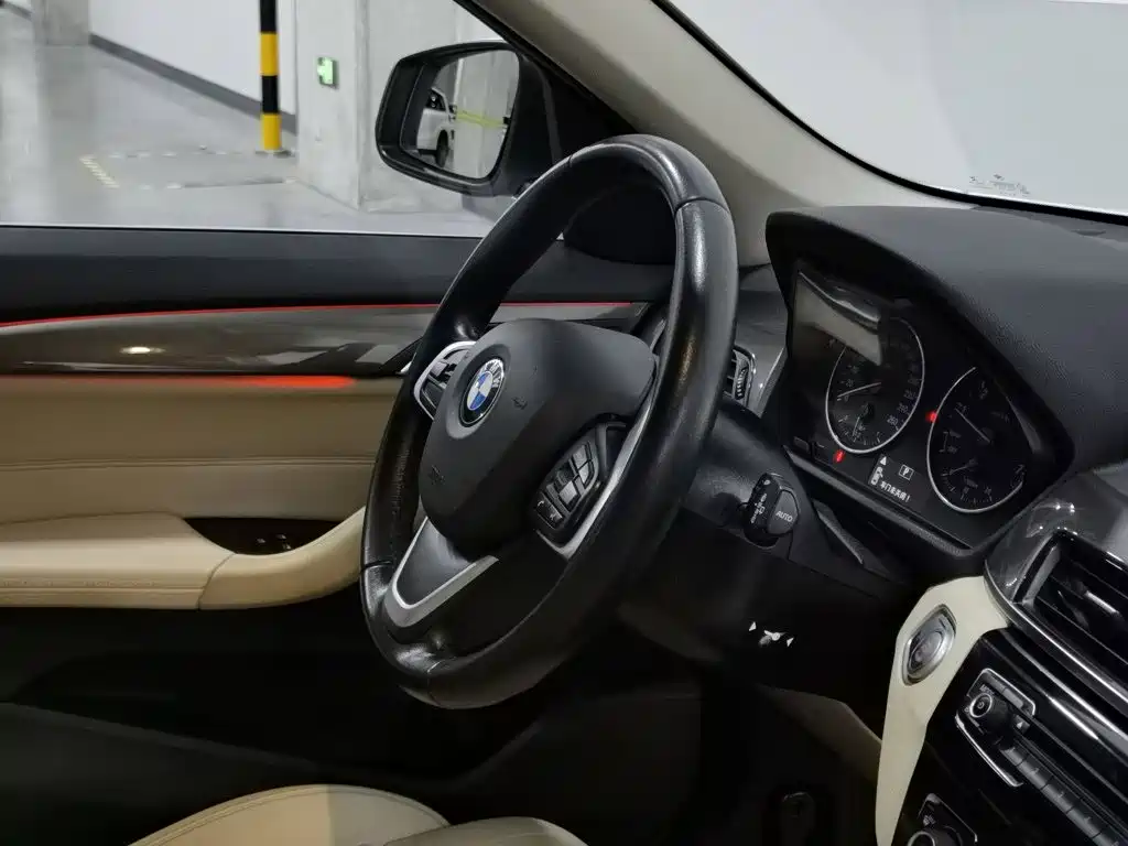 BMW X1 — миниатюра 22