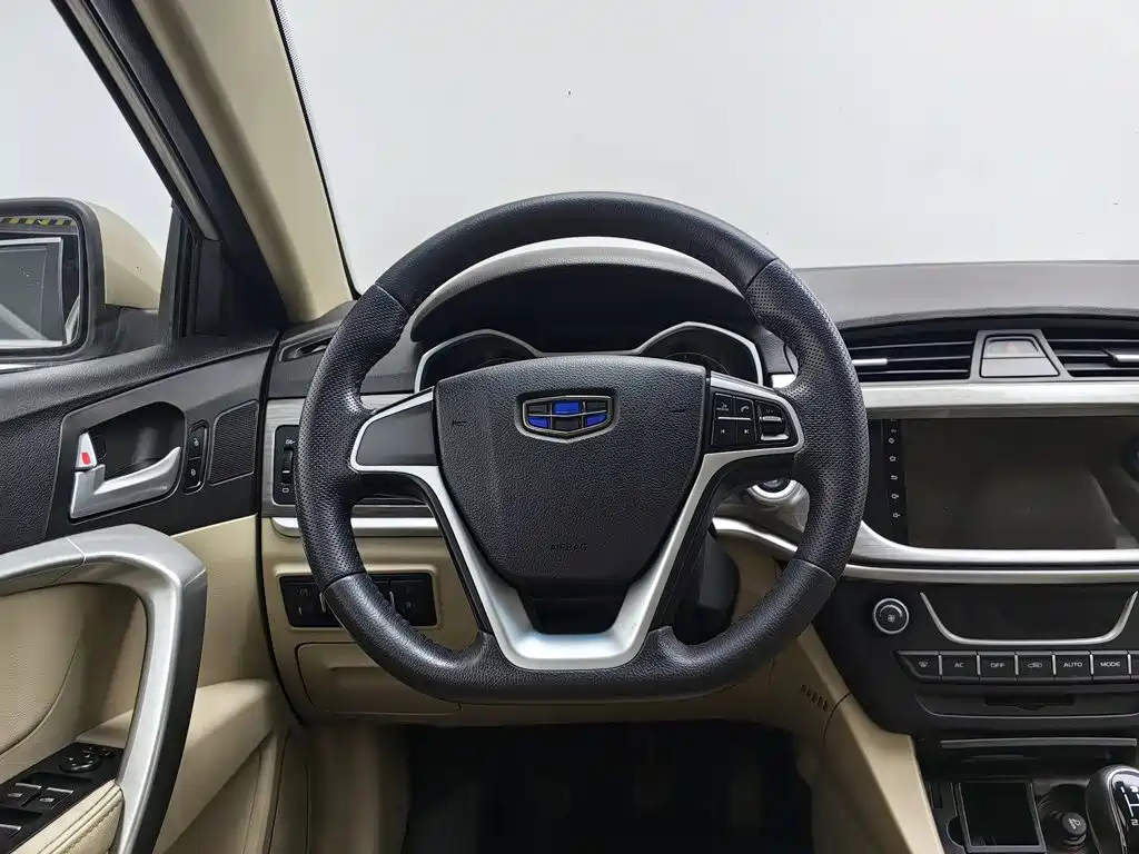 Geely Emgrand — миниатюра 11