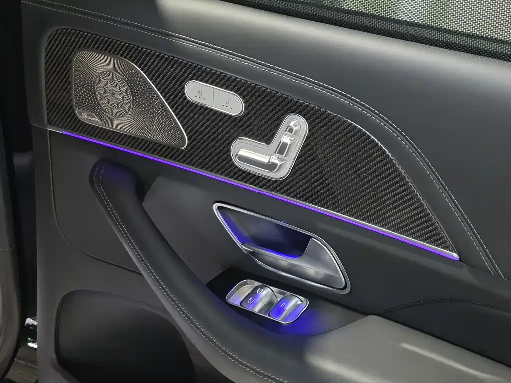 MERCEDES-BENZ GLS AMG