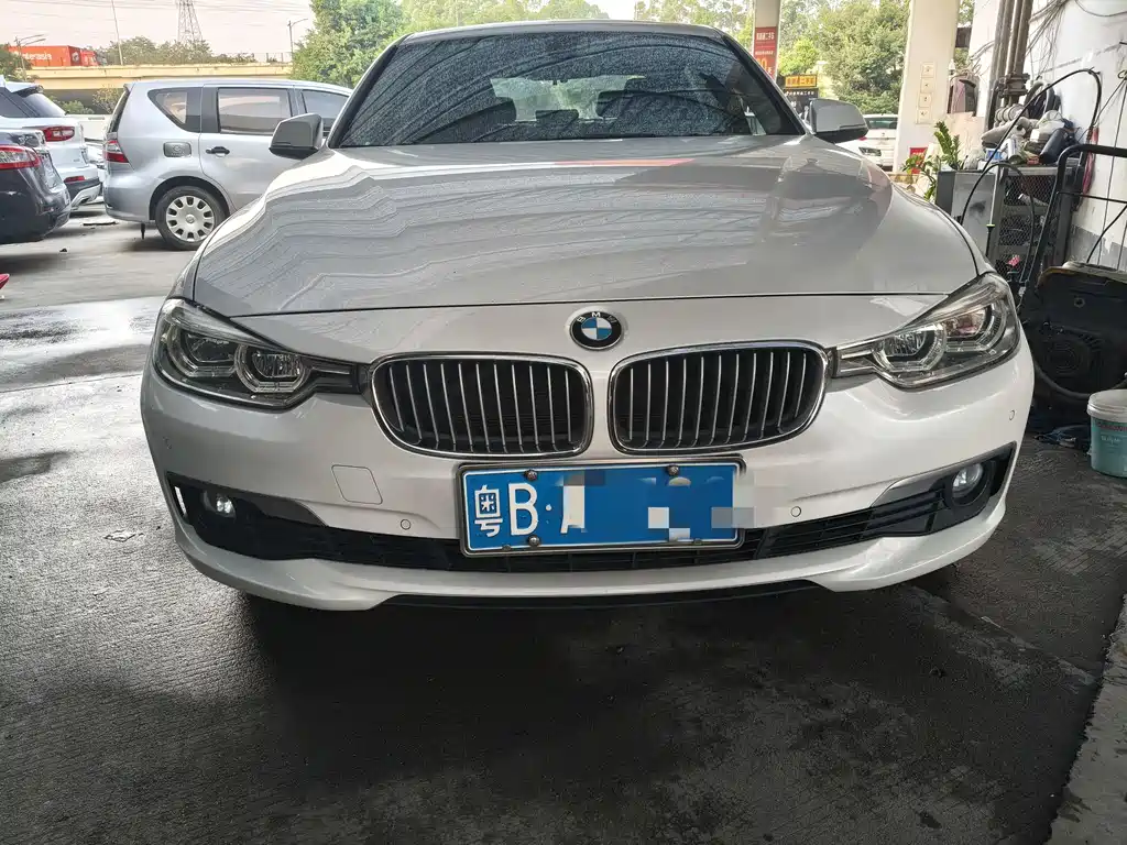 Купить BMW 3 Series