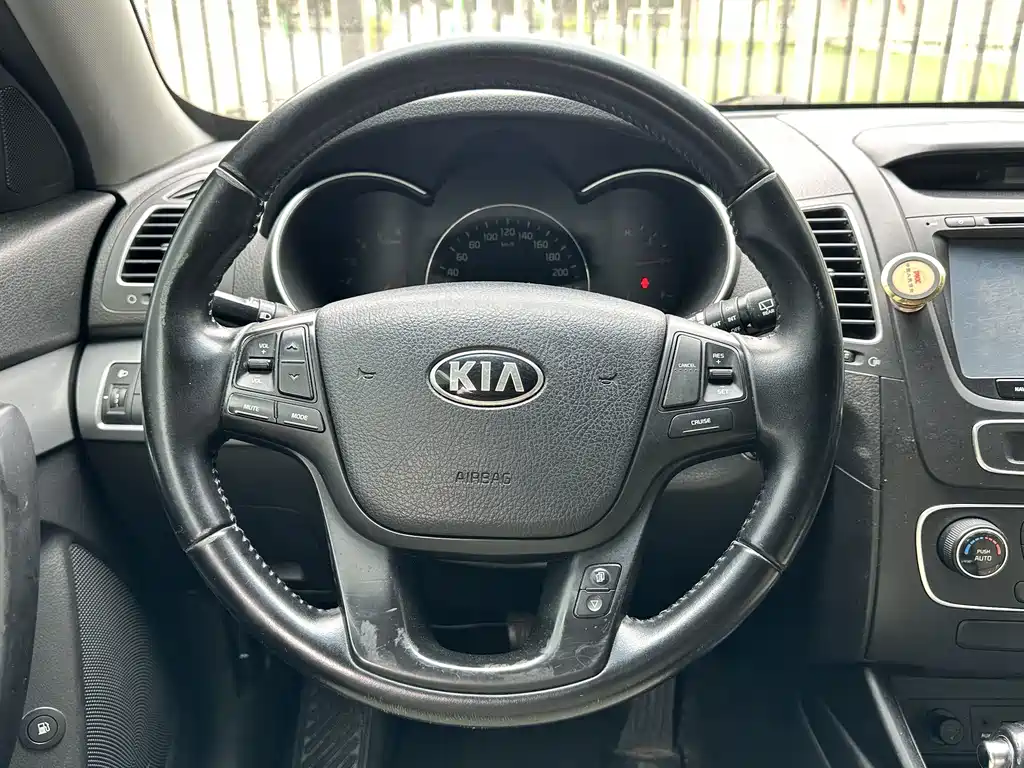 Kia Sorento — миниатюра 15