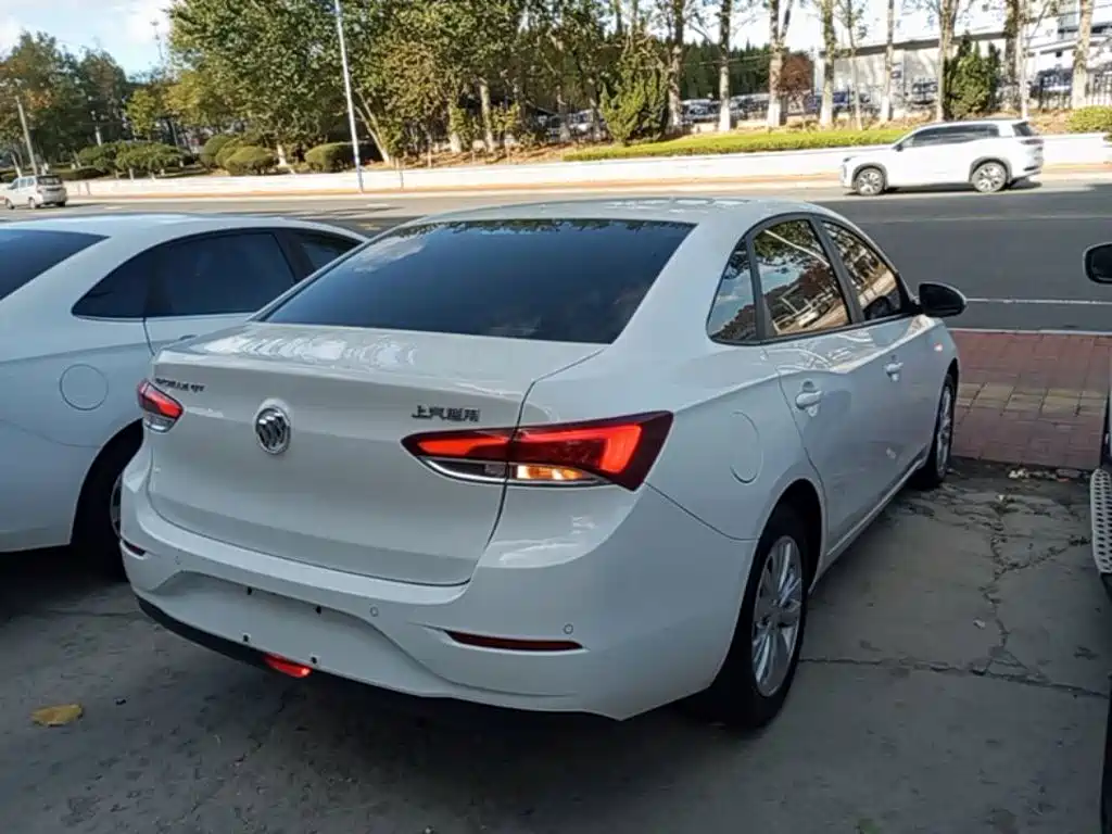 Buick Excelle — миниатюра 7