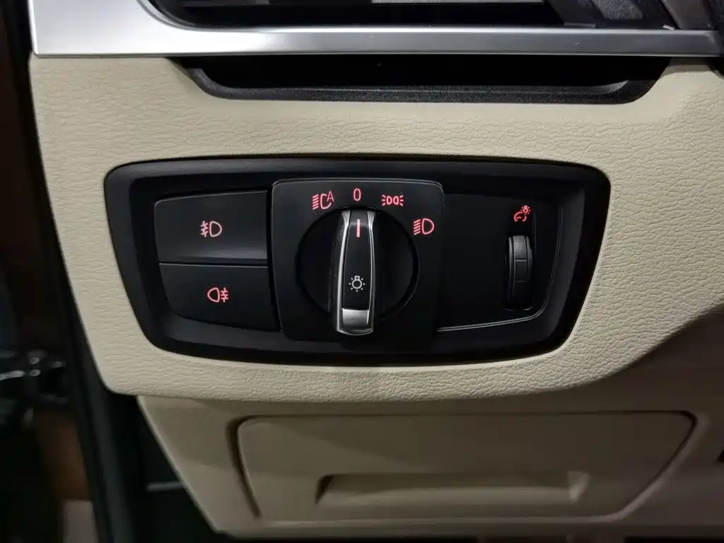 BMW X1 — миниатюра 21