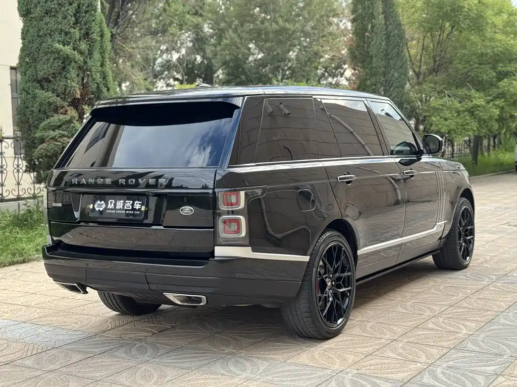 LAND ROVER RANGE ROVER