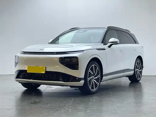 2025 Xpeng G9