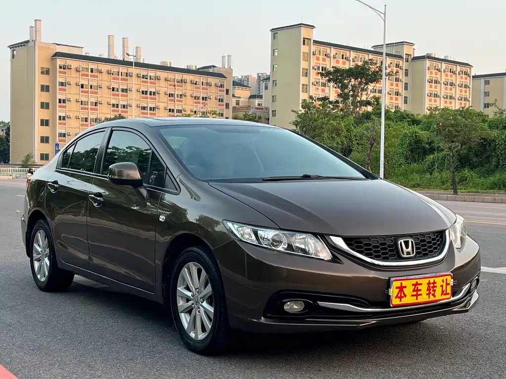 Honda Civic — миниатюра 3