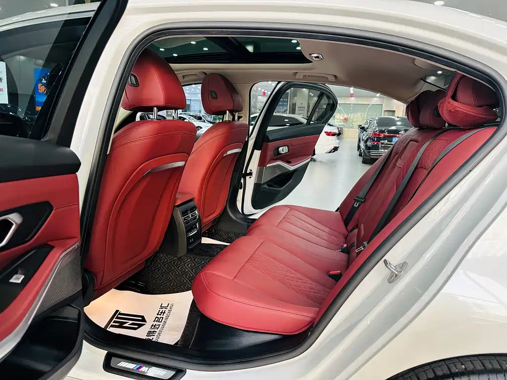 BMW 3 Series — миниатюра 5