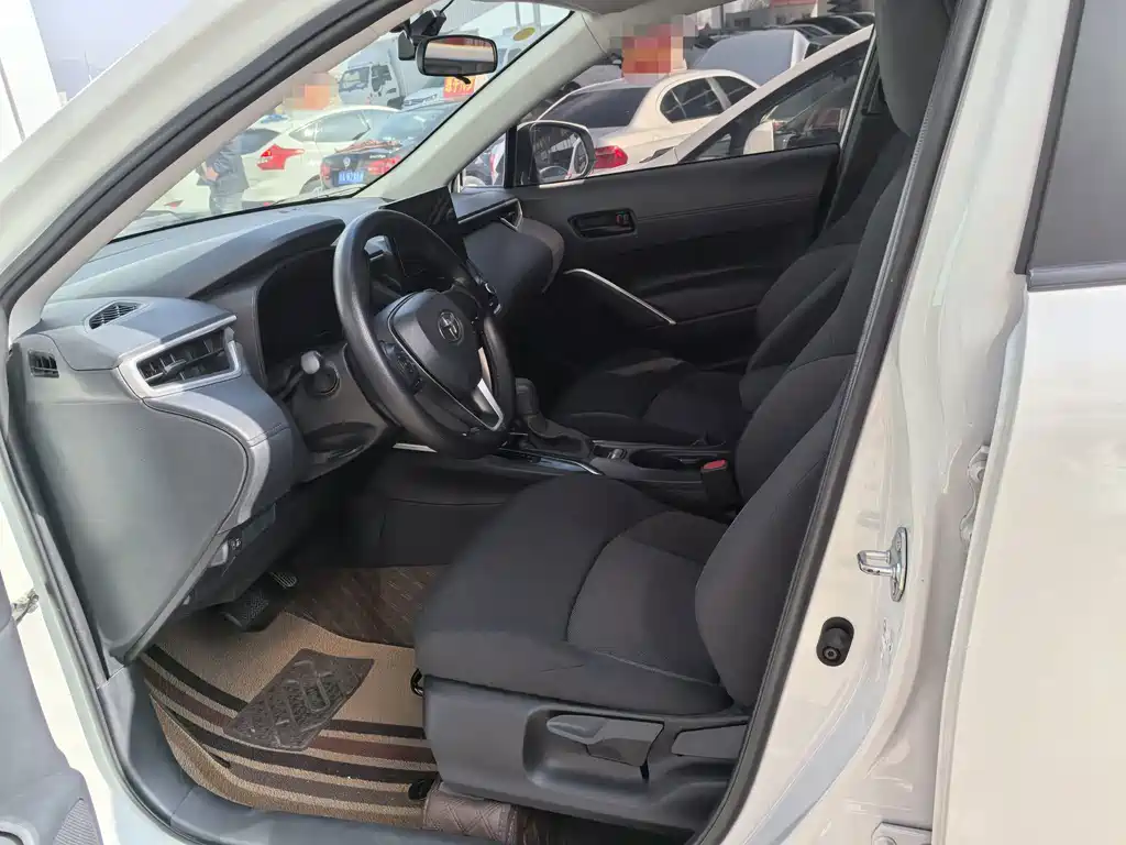 Toyota Frontlander — миниатюра 7