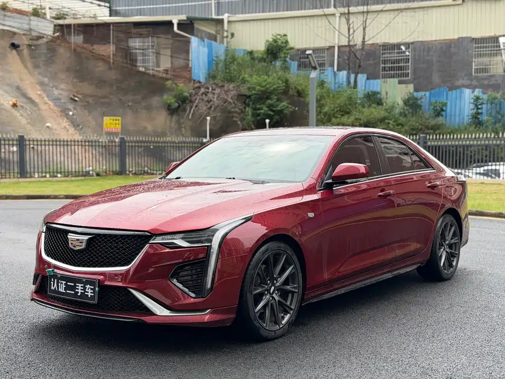 Cadillac CT4