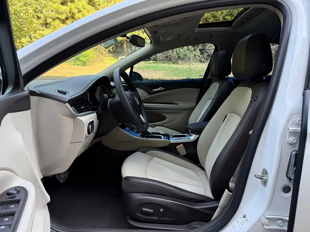 Buick Verano — миниатюра 7