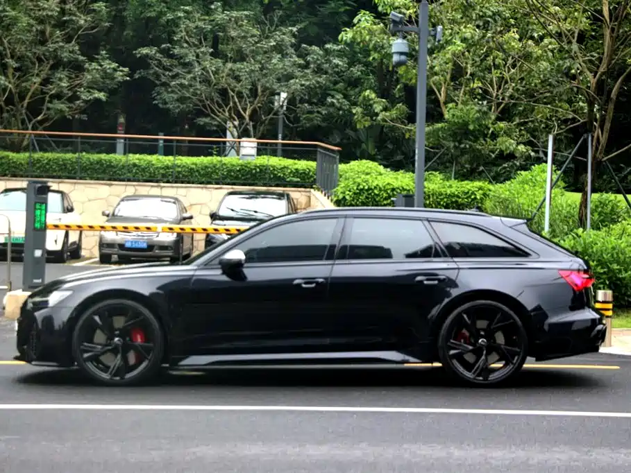 Audi RS 6 2021 RS 6 4.0T Avant