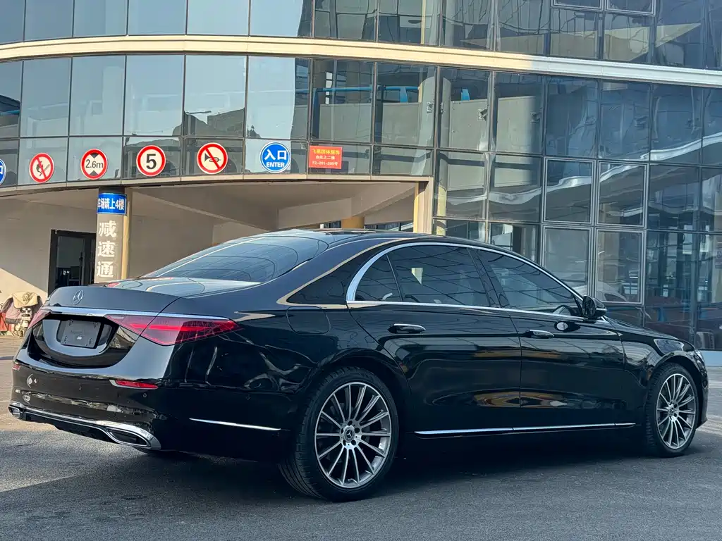 MERCEDES-BENZ S CLASS
