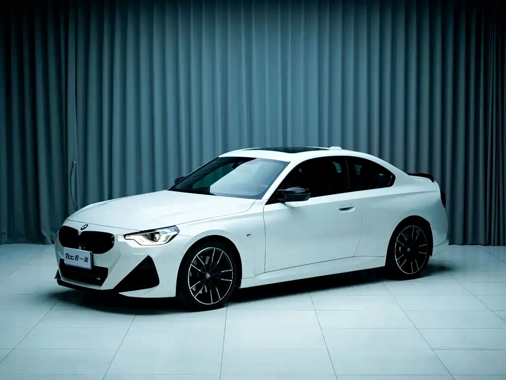 BMW M240i 2026