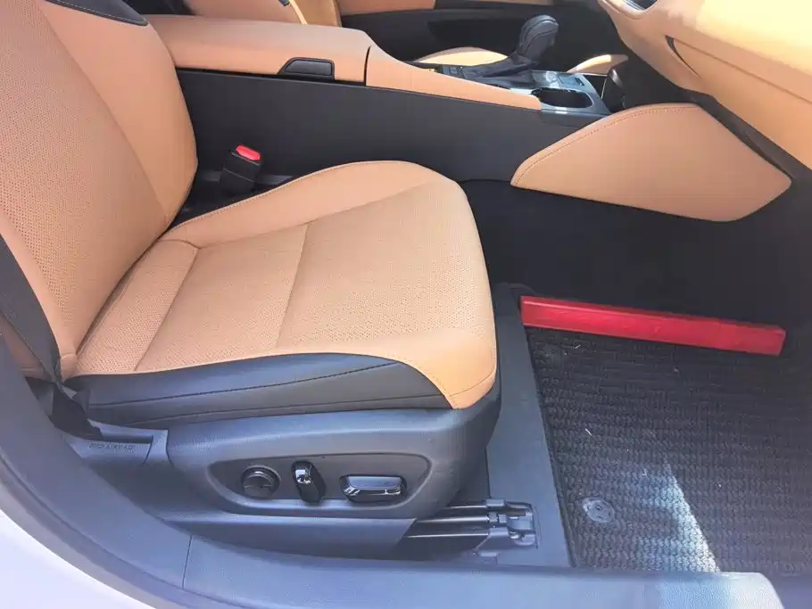 Lexus ES 2025 200 Premium
