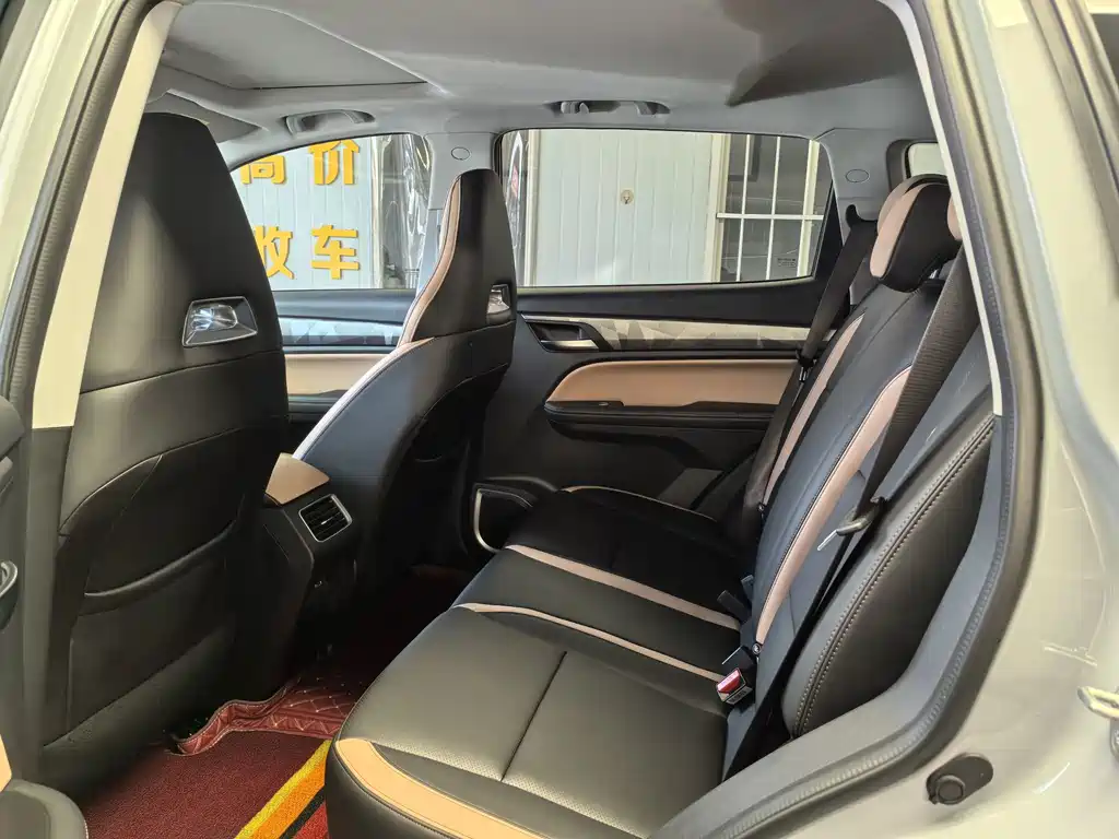 Geely Haoyue PRO — миниатюра 9