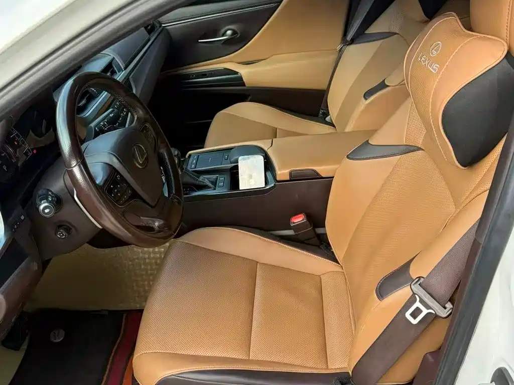 Lexus ES — миниатюра 3