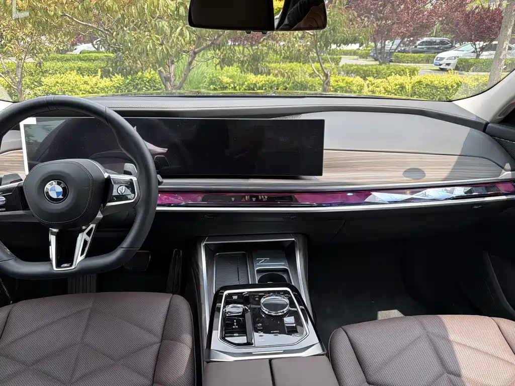 BMW 7 Series 7 2023 735Li M Sport
