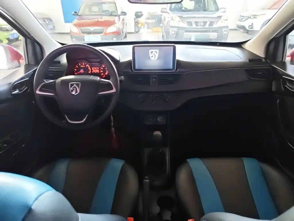 Baojun 310 — миниатюра 10